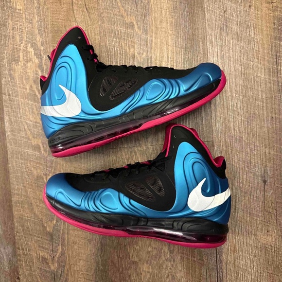 Nike Air Max Hyperposite Fireberry Blue Pink Black - Picture 2 of 11